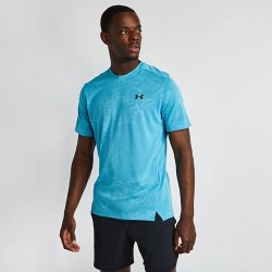 Under Armour Essentials